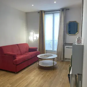 https://joli-studio-montmartre-lepic-abbesses.fr-paris.fr